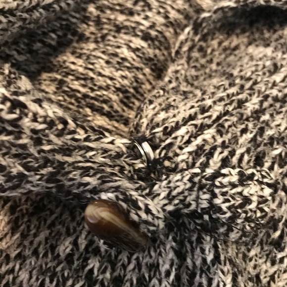 If It Were Me marled toggle close cardigan Small - Picture 7 of 7